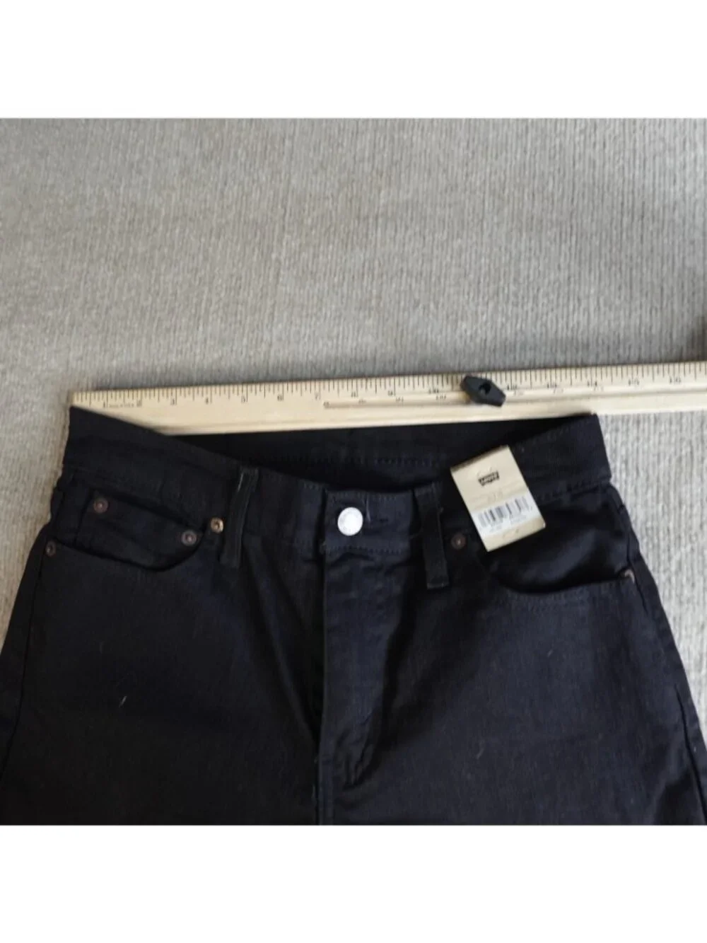 Levis fits like